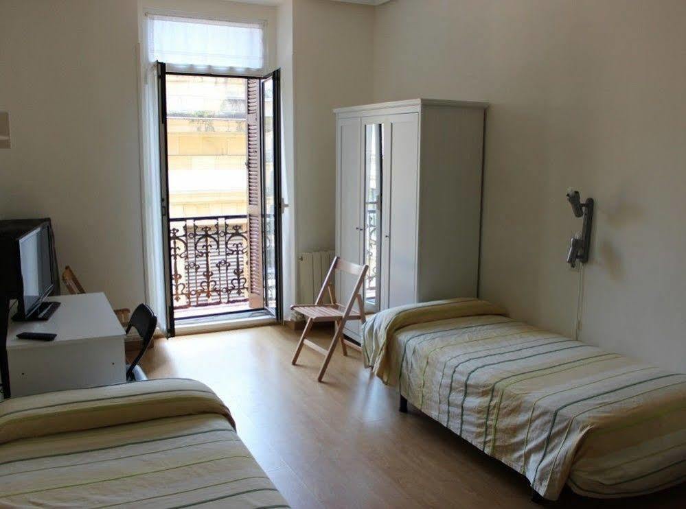 Pension San Telmo / San Juan San Sebastian Buitenkant foto