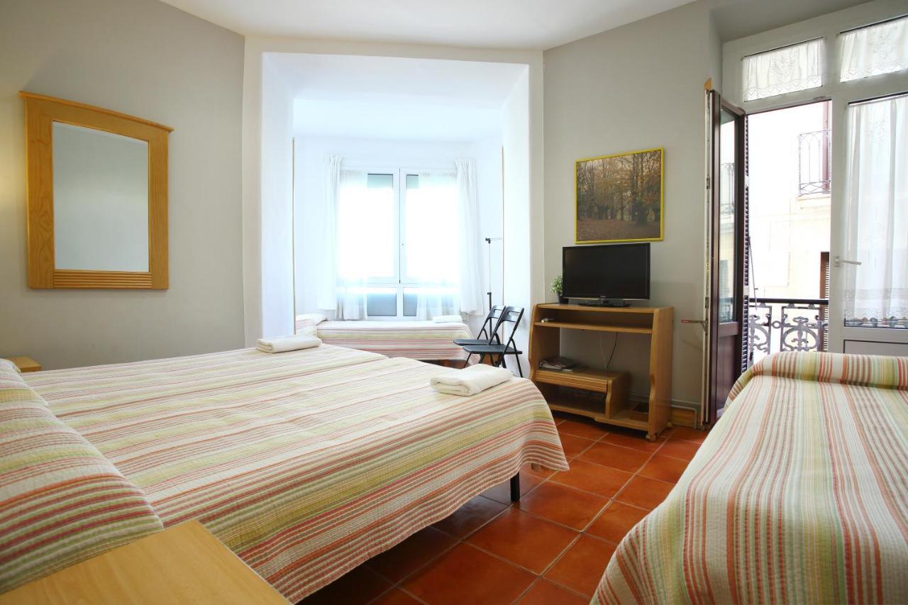 Pension San Telmo / San Juan San Sebastian Buitenkant foto